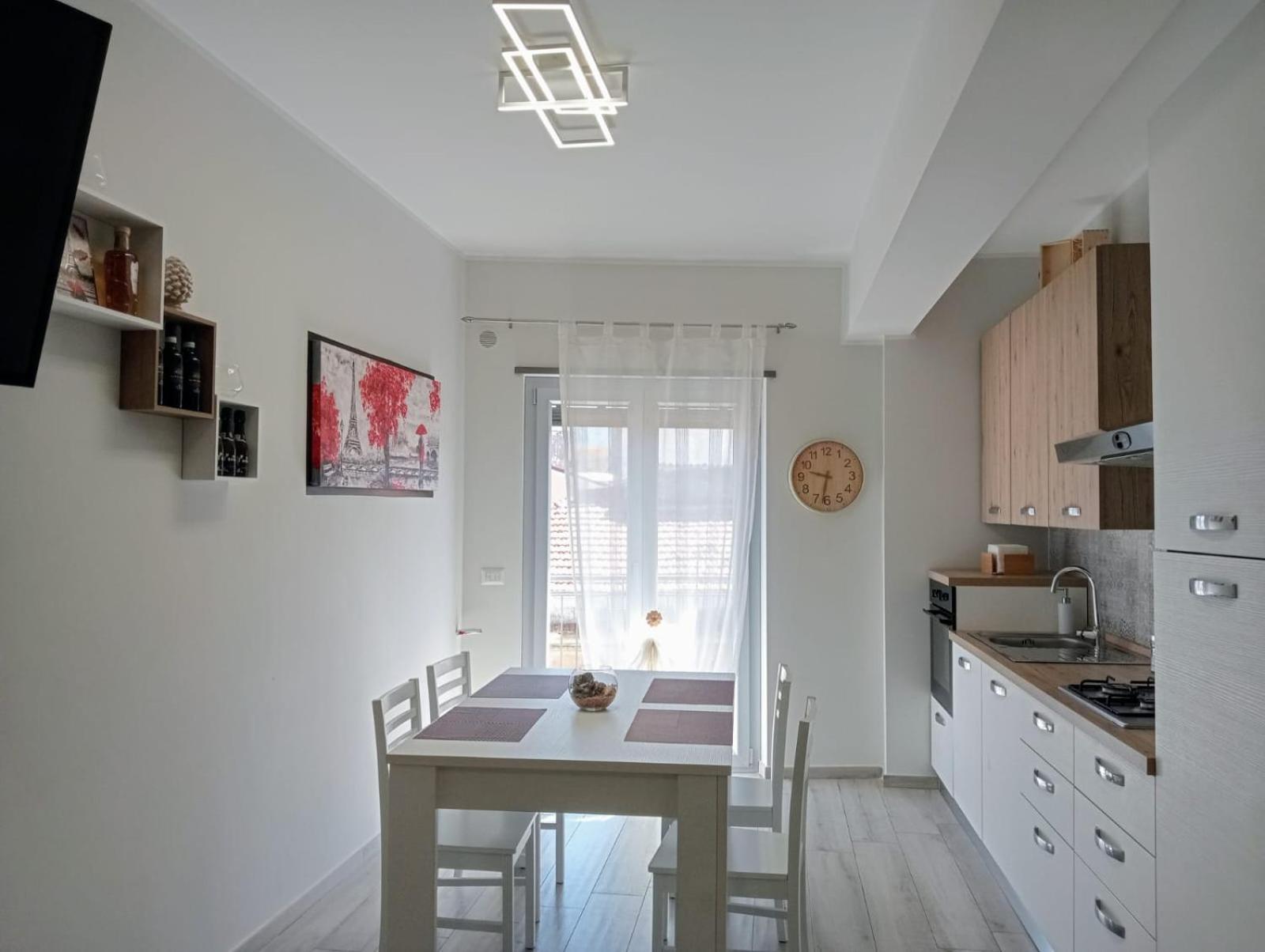 Appartamento Moderno In Centro Citta Сант'Агата-ди-Милите Экстерьер фото
